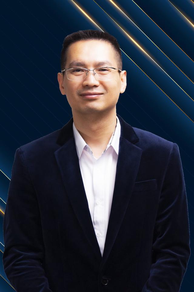 Anh Tuan Nguyen, Founder & CEO, EliteMeta · Architect